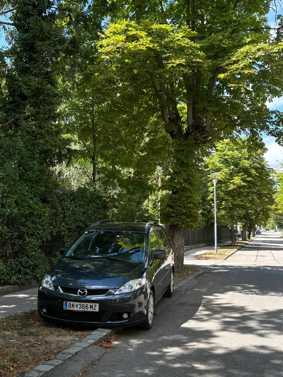 Mazda Mazda5