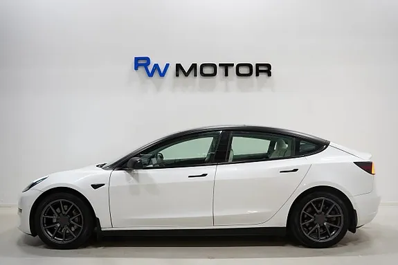 Tesla Model 3 2021 photo 3