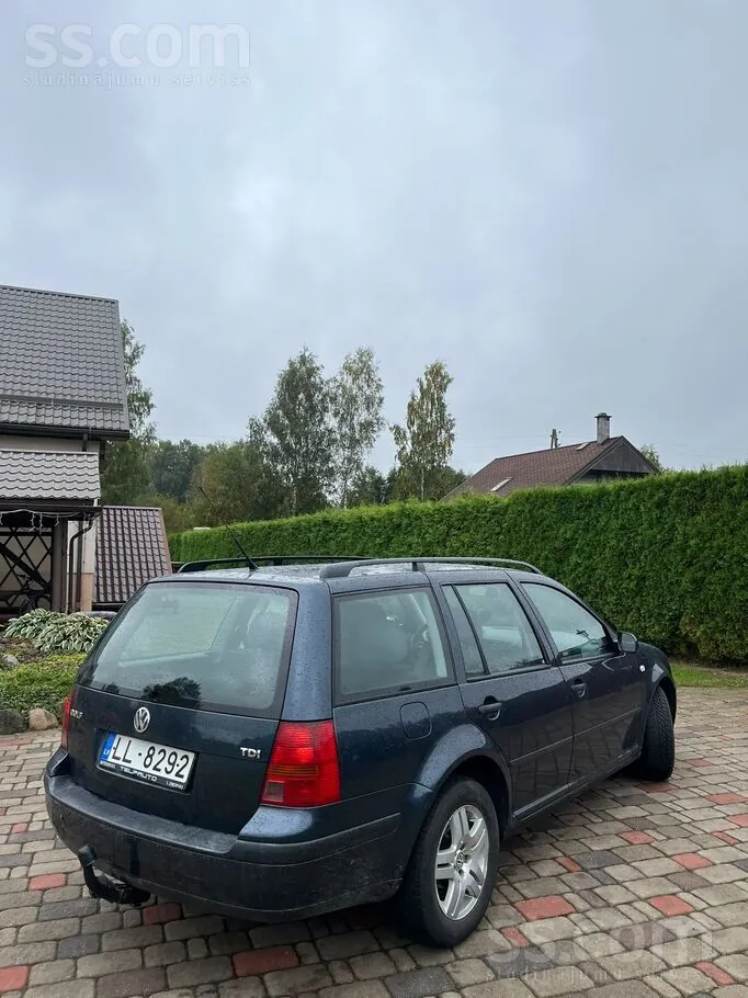 Volkswagen Golf 2004 photo 3