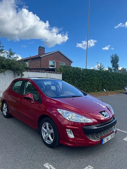 Peugeot 308 2008 photo 4