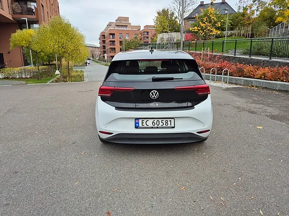 Volkswagen Id.3 2021 photo 4