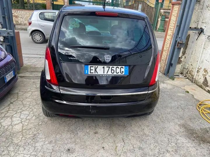 Lancia Musa 2011 photo 4