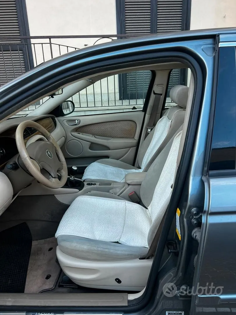 Jaguar X-Type 2002 photo 5