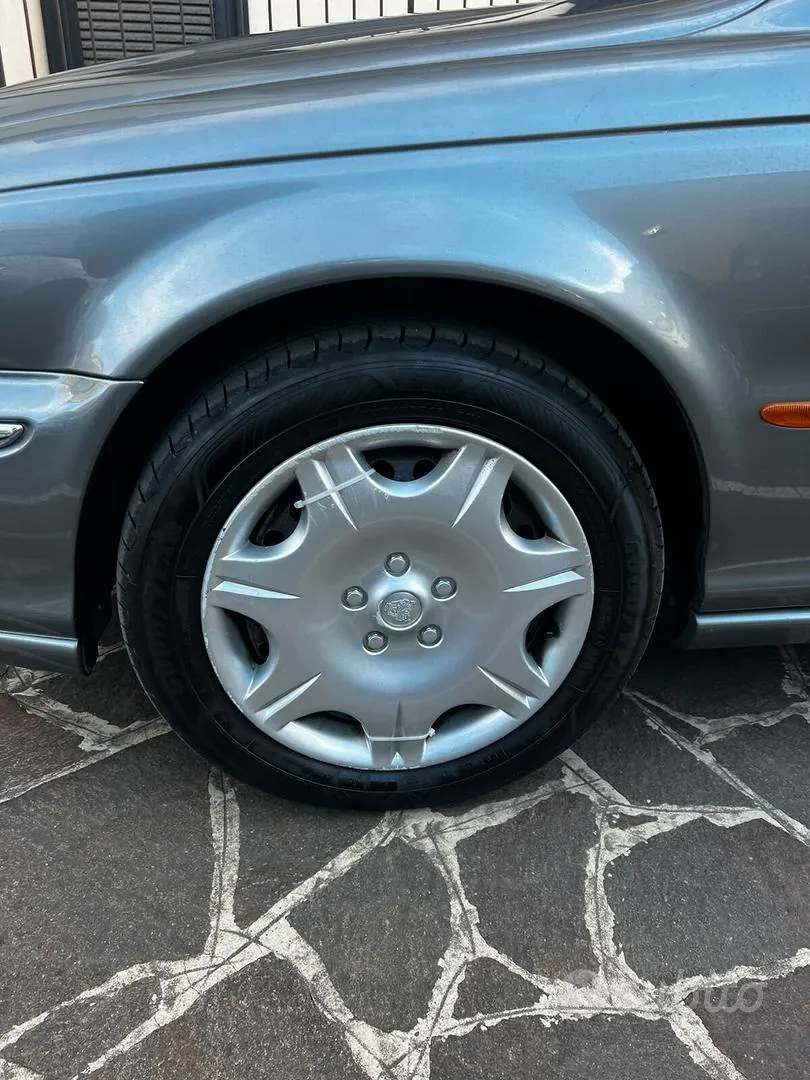 Jaguar X-Type 2002 photo 4