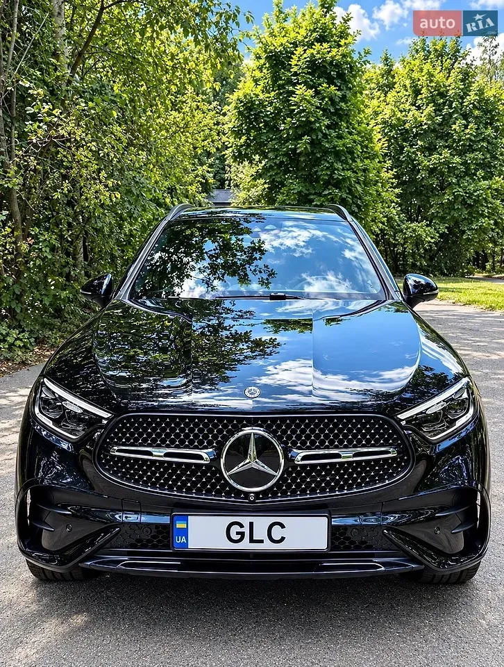 Mercedes-Benz Glc-Class 2025 photo 4