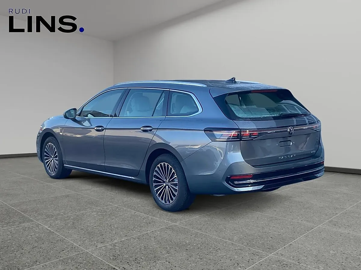Volkswagen Passat 2024 photo 3