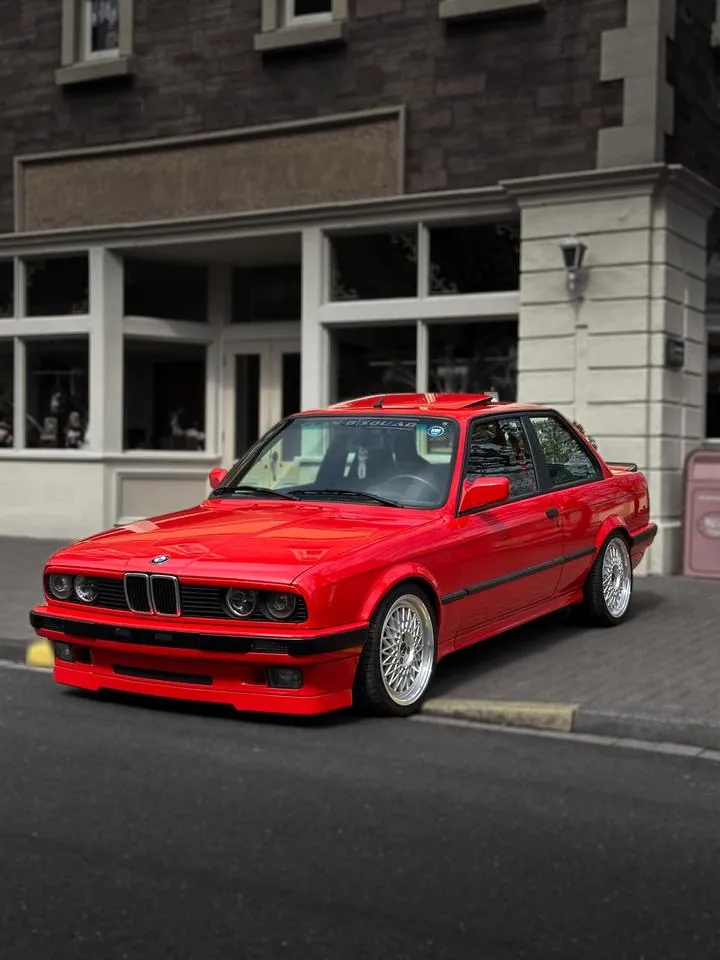 BMW E30
