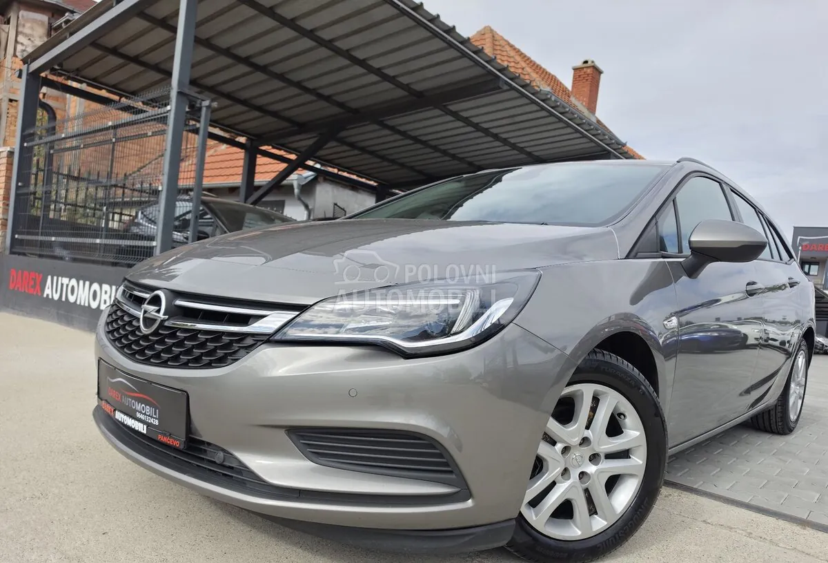 Opel Astra K 2017 photo 4