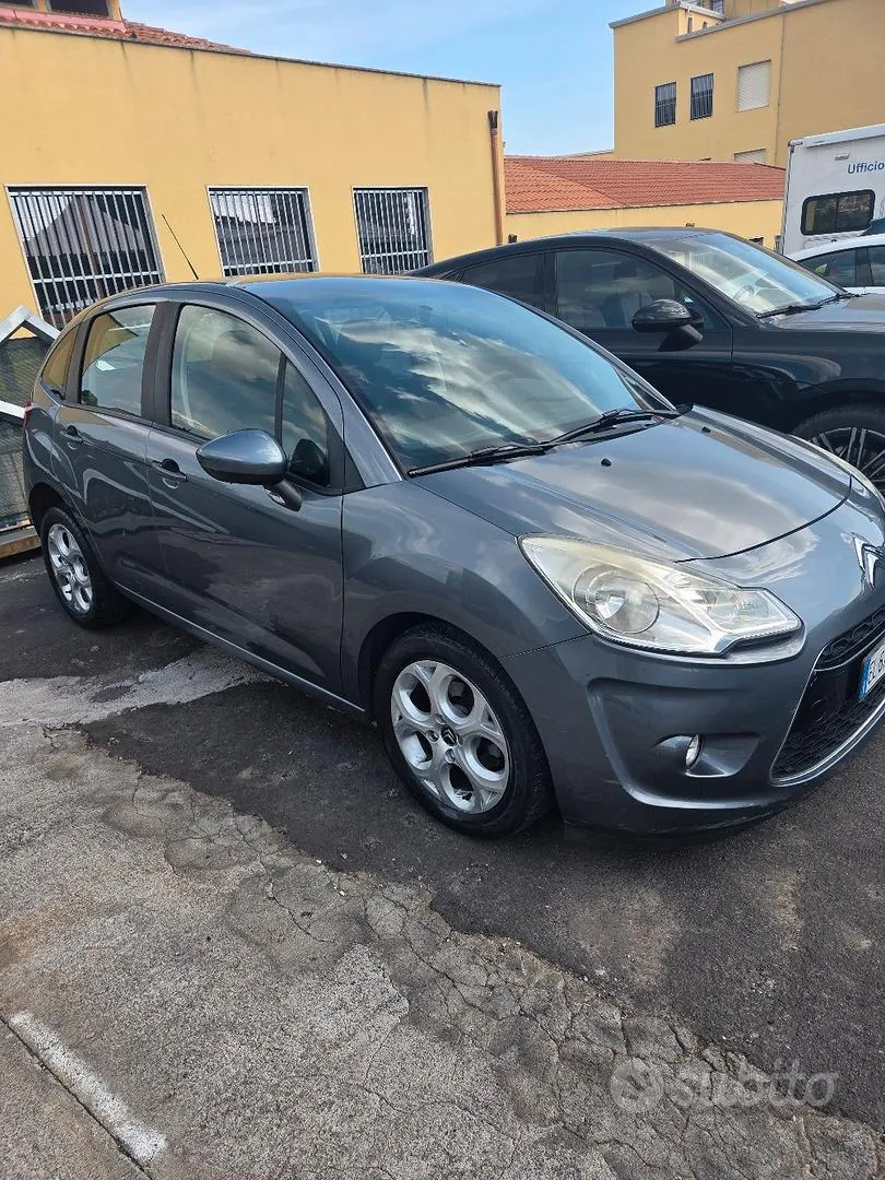 Citroen C3 2012 photo 2