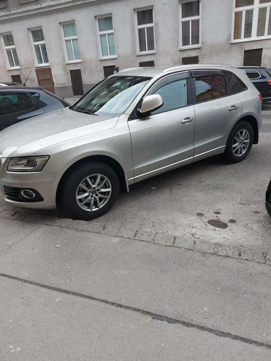 Audi Q5 2015 photo 2
