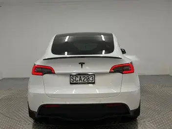 Tesla Model Y 2022 photo 5