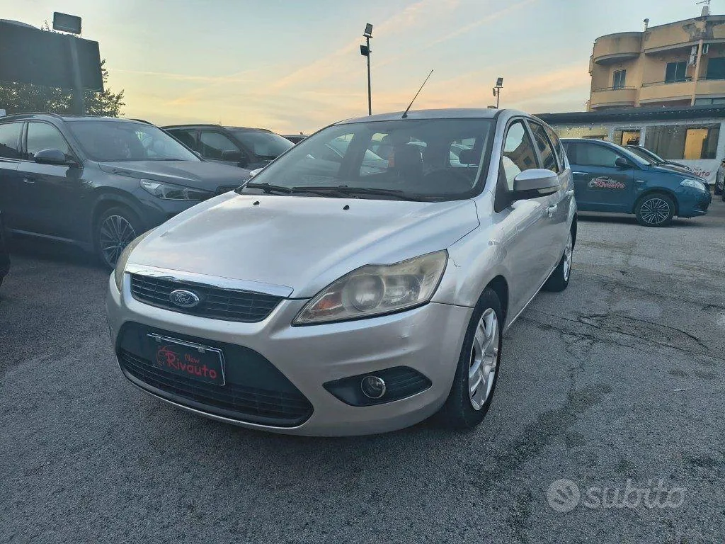 Ford Focus 2008 photo 2