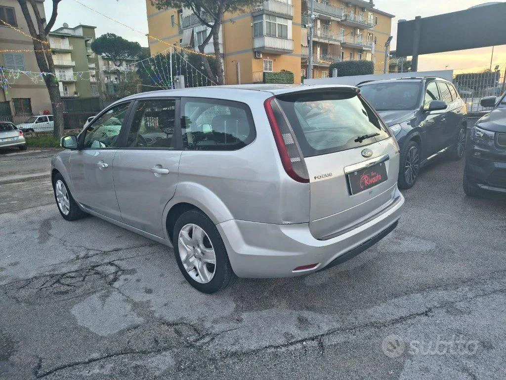 Ford Focus 2008 photo 4
