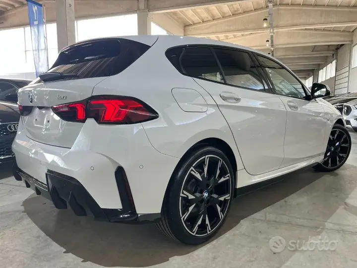 BMW 120 2025 photo 4