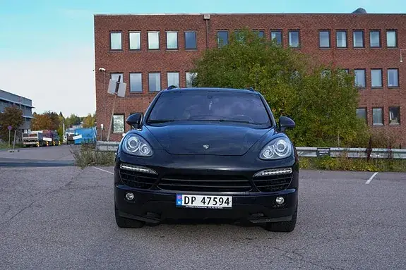 Porsche Cayenne 2011 photo 3