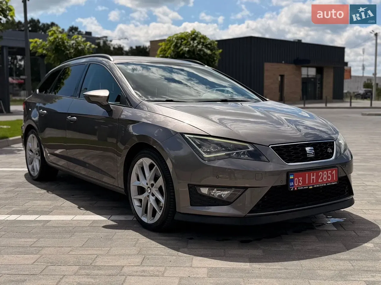 Seat Leon 2014 photo 2