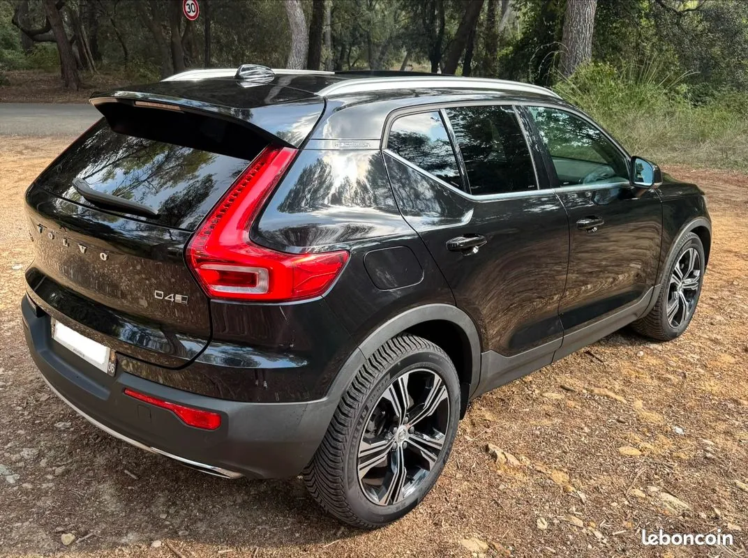 Volvo Xc40 2020 photo 2