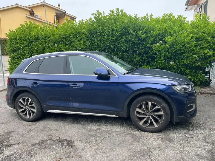 Audi Q5 2023 photo 3