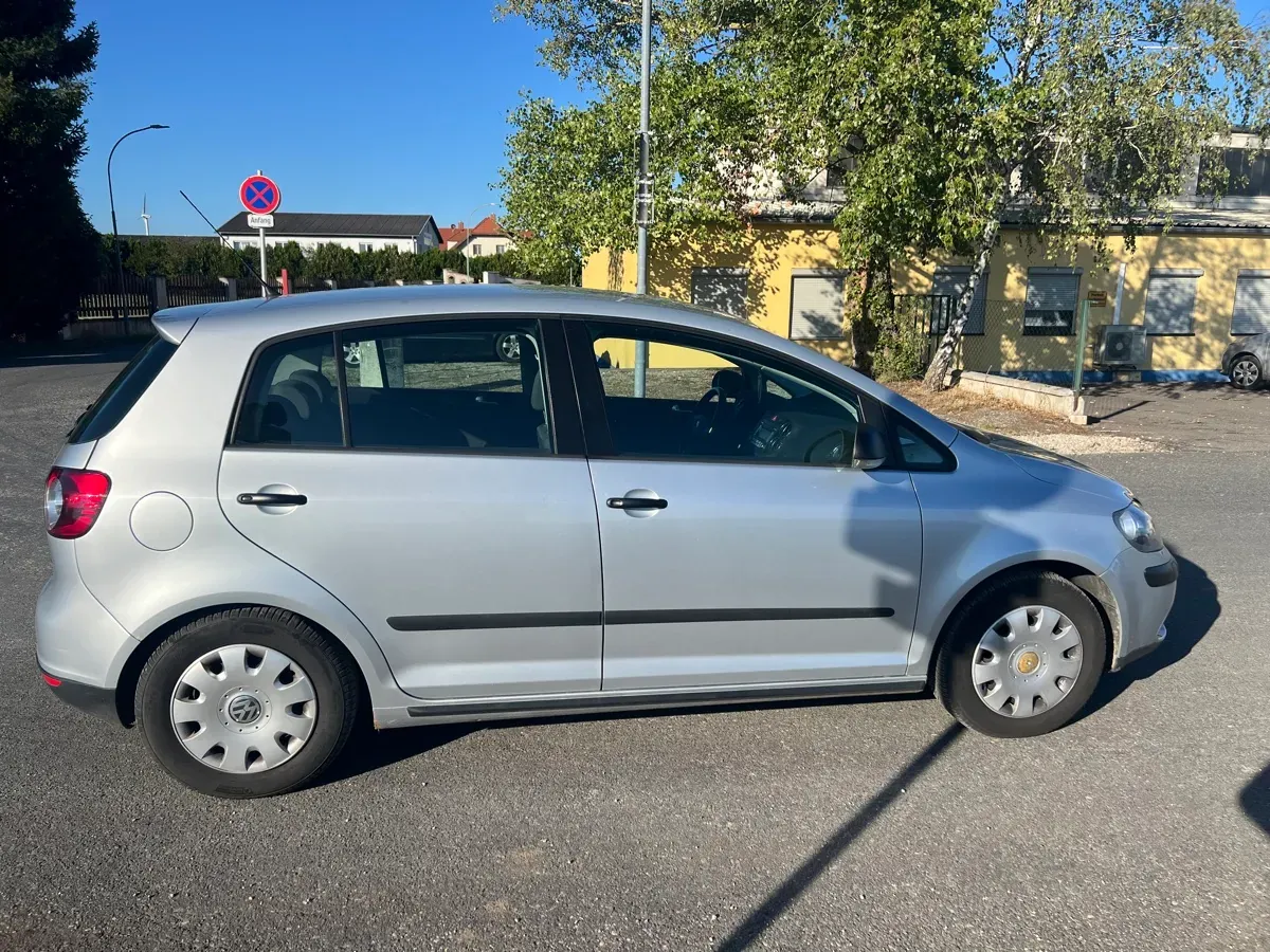 Volkswagen Golf 2007 photo 3