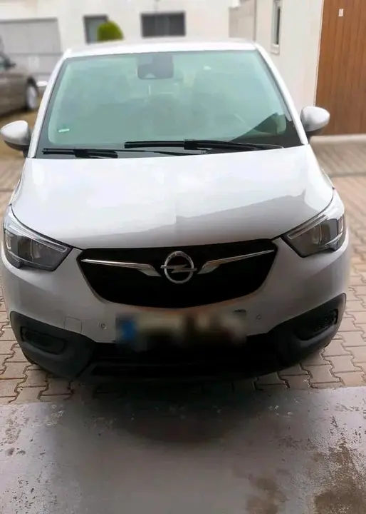 Opel Crossland X