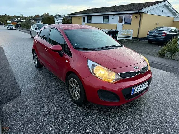Kia Rio 2014 photo 3