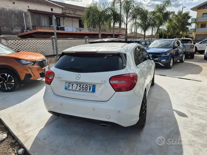 Mercedes-Benz A 180 Cdi 2014 photo 5