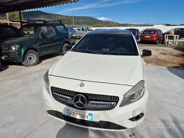 Mercedes-Benz A 180 Cdi 2014 photo 4