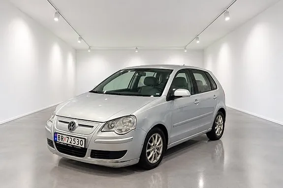 Volkswagen Polo 2009 photo 2