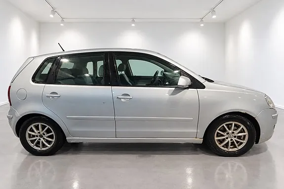 Volkswagen Polo 2009 photo 5