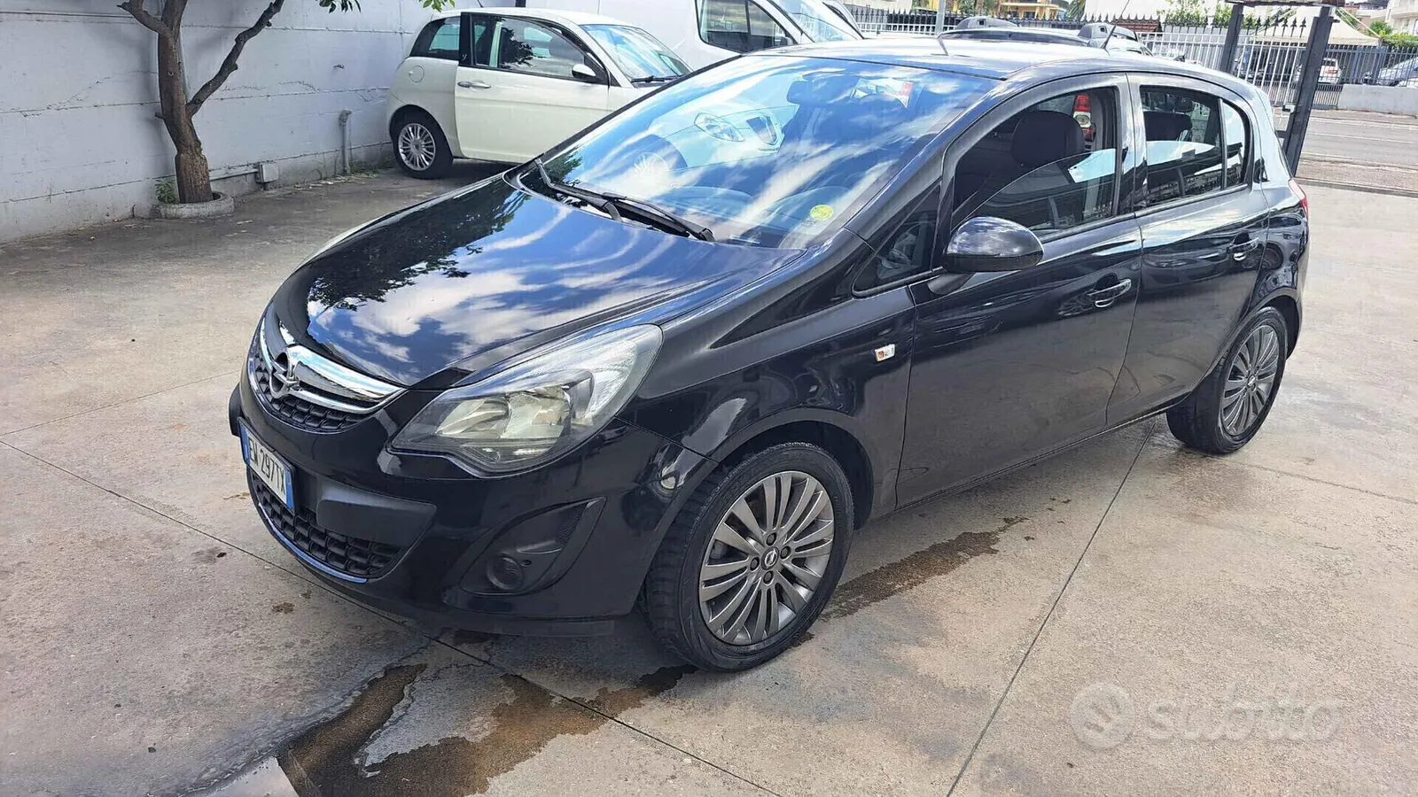 Opel Corsa 2014 photo 2
