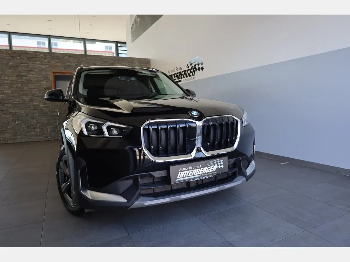 BMW X1 2023 photo 2