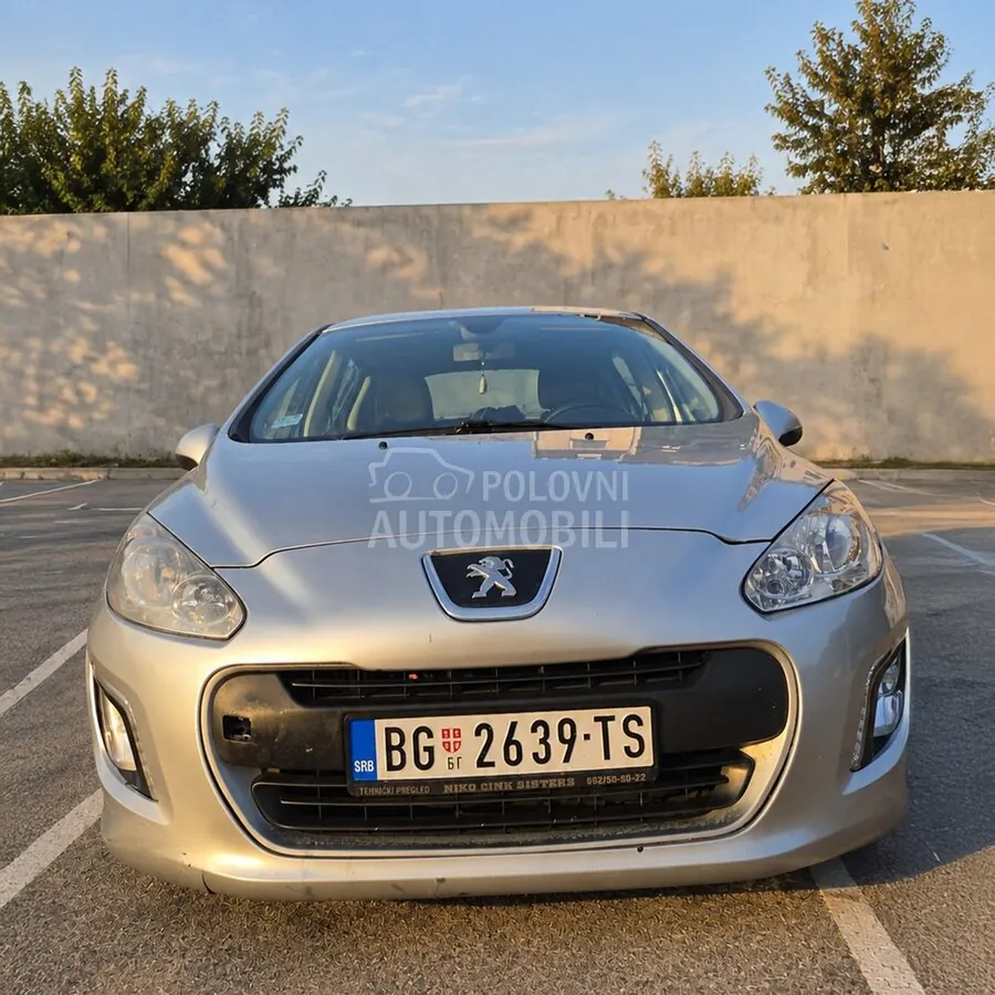 Peugeot 308 2013 photo 5