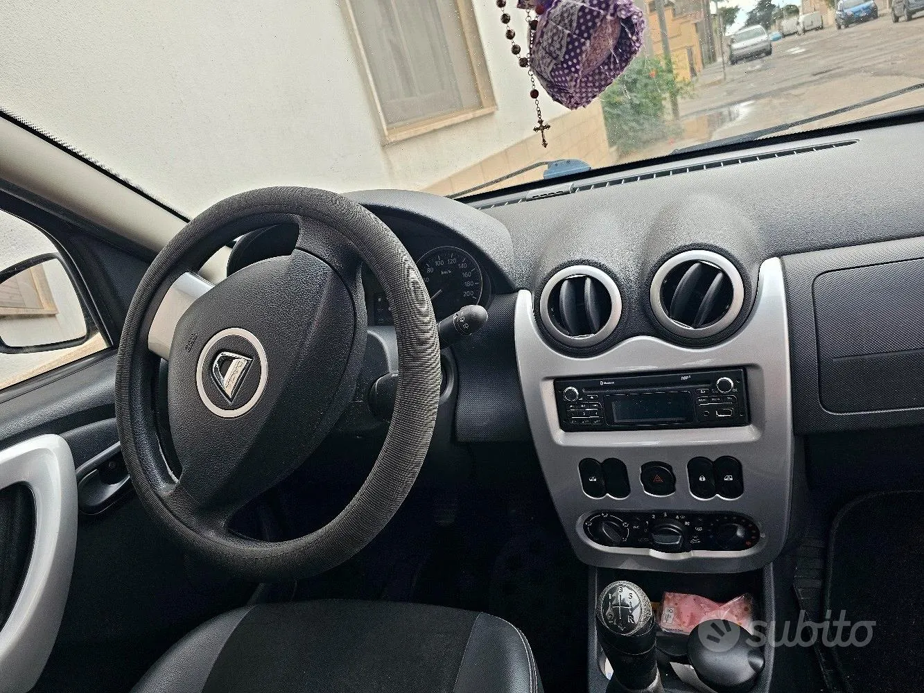 Dacia Sandero 2012 photo 4