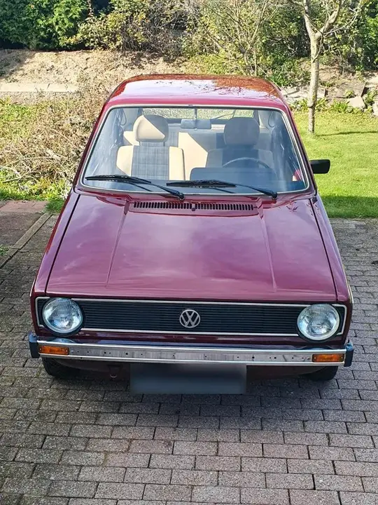 Volkswagen Golf 1
