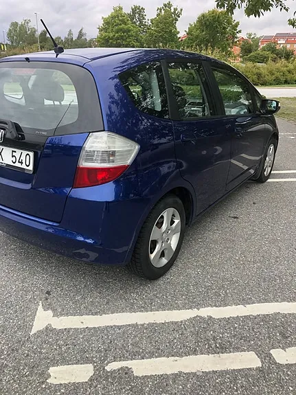 Honda Jazz 2011 photo 3