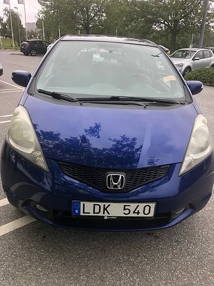 Honda Jazz 2011 photo 2