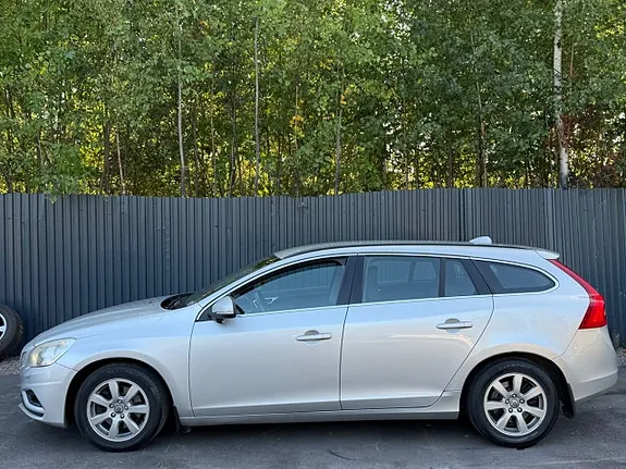 Volvo V60 2011 photo 3