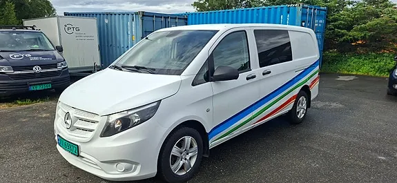 Mercedes-Benz Vito 111