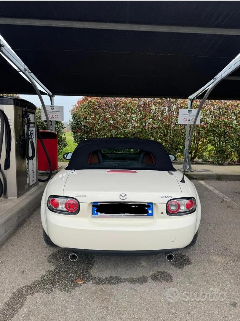Mazda Mx-5 2008 photo 2