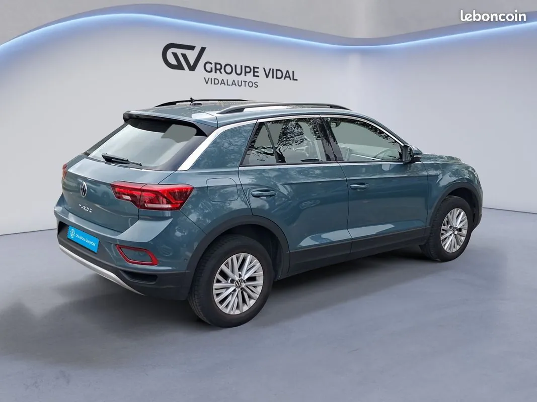 Volkswagen T-Roc 2023 photo 5