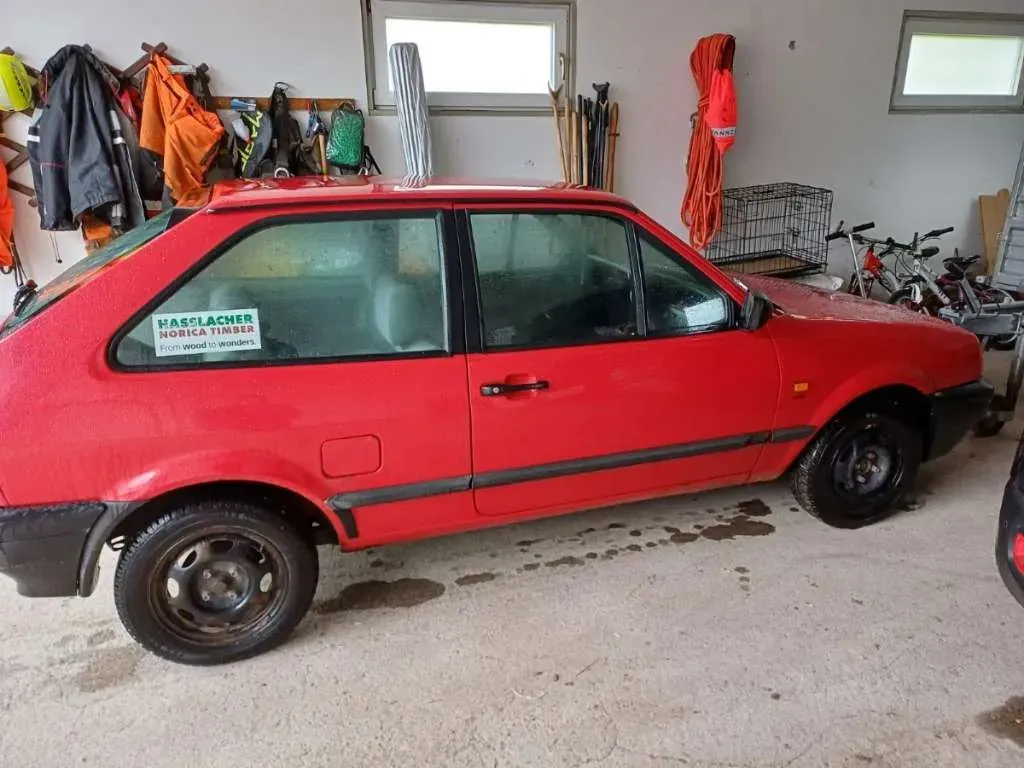 Volkswagen Polo 1992 photo 2