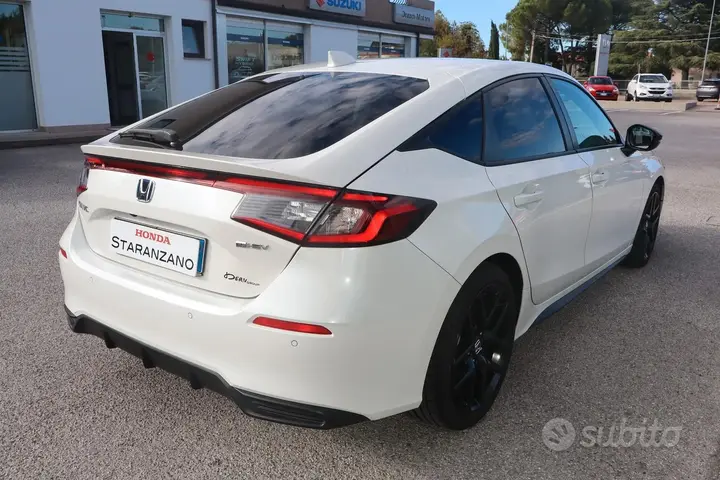 Honda Civic 2025 photo 5