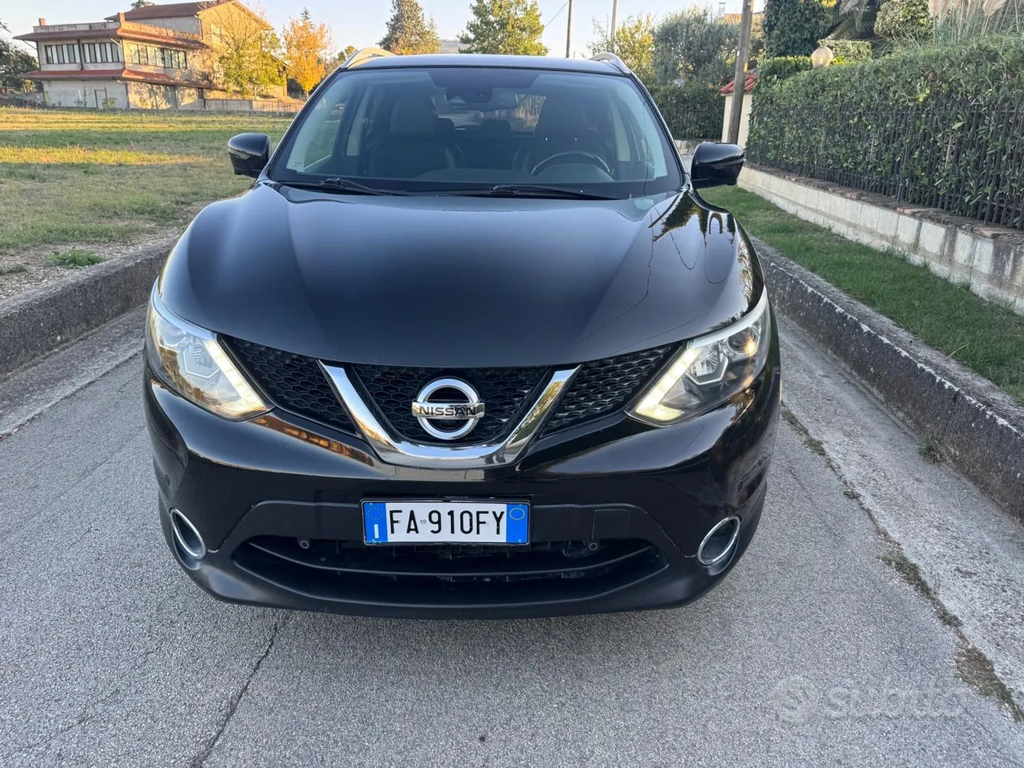 Nissan Qashqai 2015 photo 2