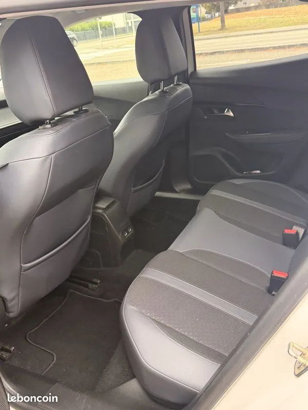 Peugeot 2008 2008 photo 3