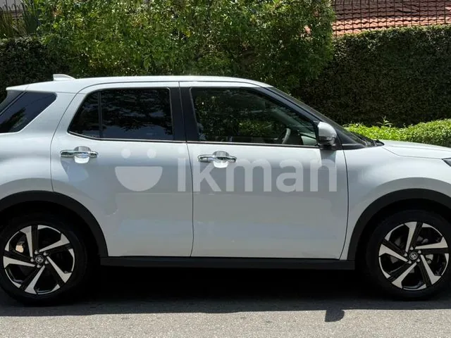 Toyota Raize 2025 photo 3