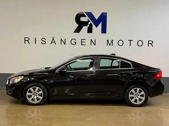Volvo S60 2011 photo 4