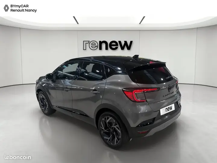Renault Captur 2026 photo 3