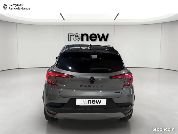 Renault Captur 2026 photo 4