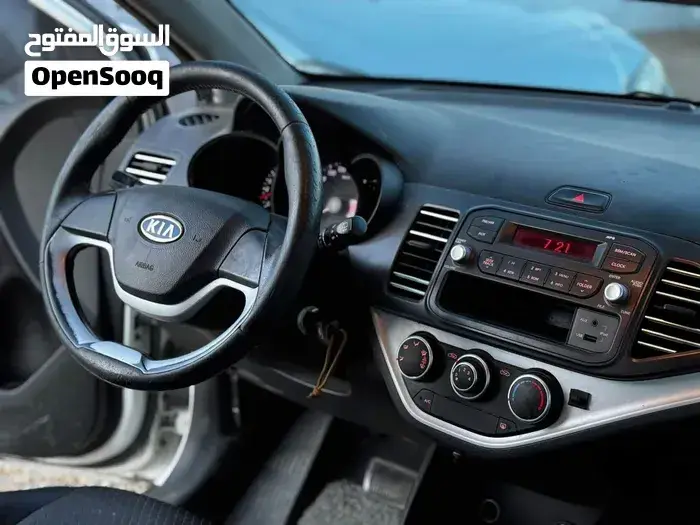 Kia Picanto 2013 photo 3