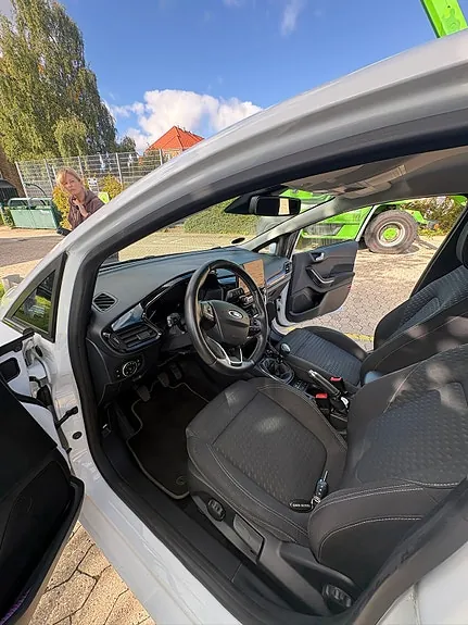 Ford Fiesta 2021 photo 4